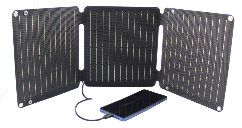 Trag- und faltbares Solar-Ladegerät, 21 Watt mit 2 x USB-Ausgang A und Type-C Große Solarzellen für extra schnelles Laden - lädt jedes Gerät in nur wenigen Stunden wieder auf.